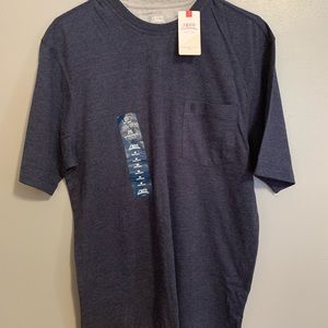 Men’s Izod Medium shirt